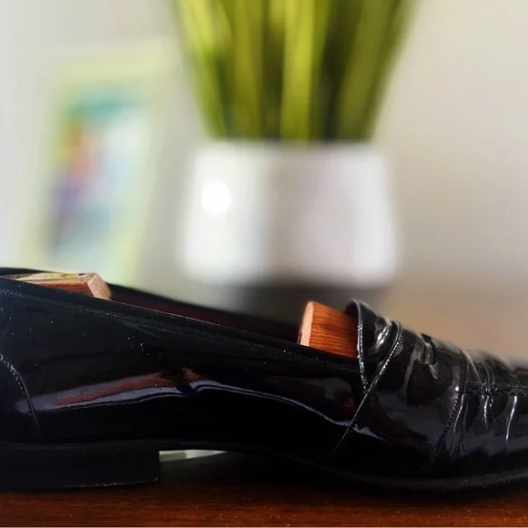 Cole Haan Bragano Loafers. Excellent condition. - Picture 2 of 3